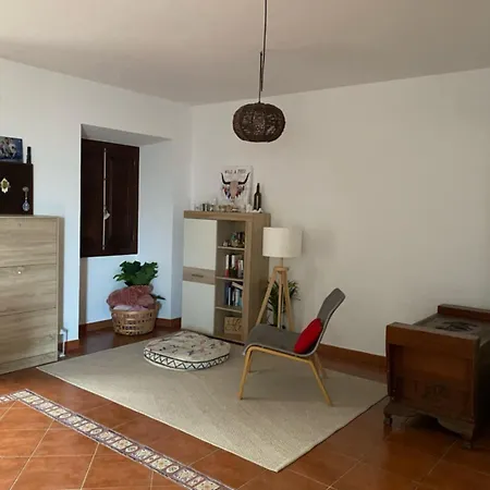 Holiday home Maison Familiale Entre Et Montagne Lisbonne *
